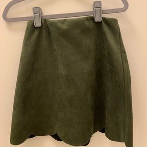 AQUA forest green velvet scalloped skirt
